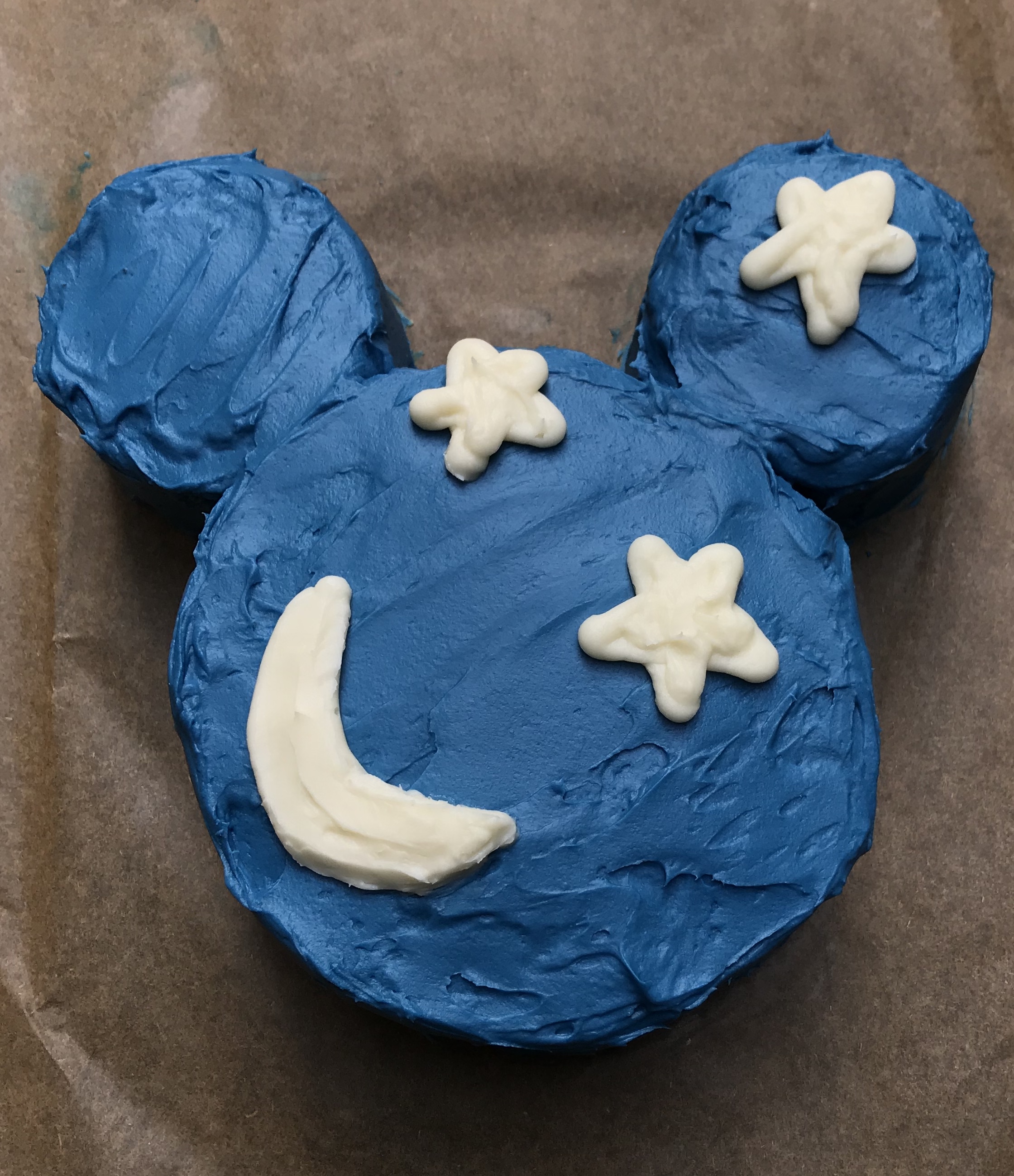 Mickey Mouse Cake - Crazy for Crust