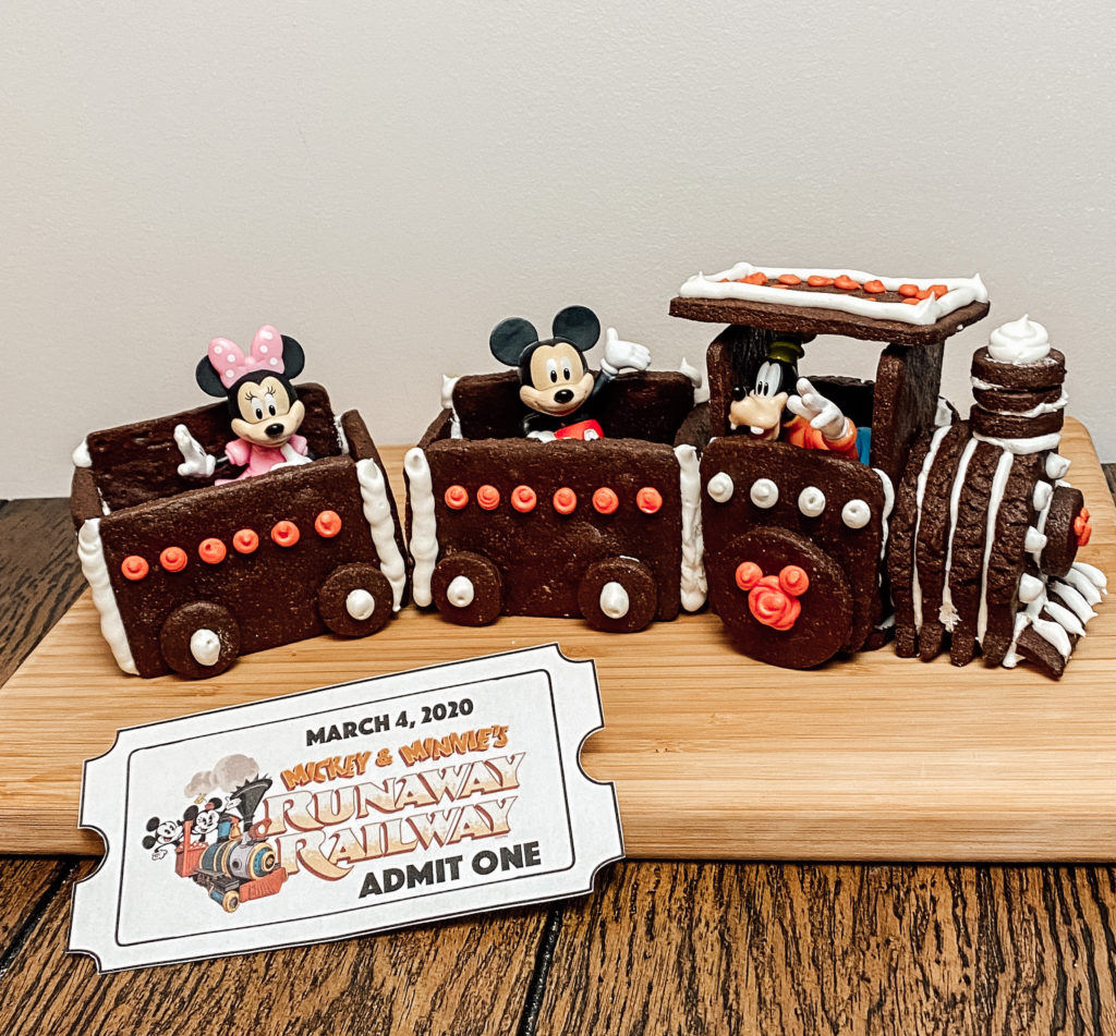 mickey and minnie runaway railway happy meal toys