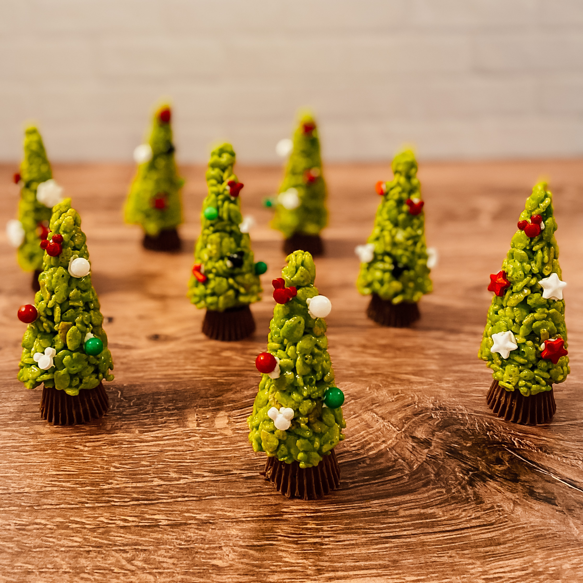 Mickey's Mini Krispie Trees