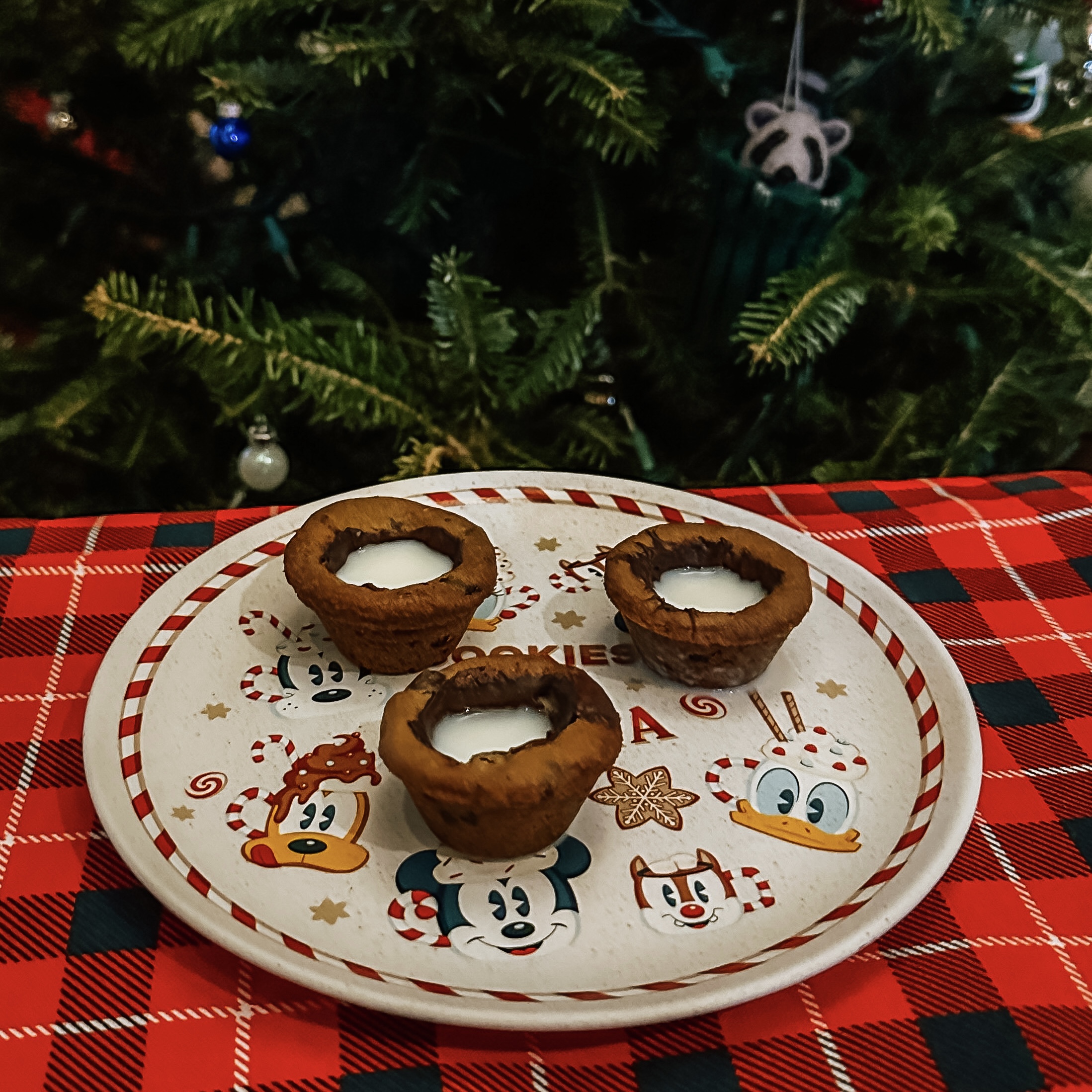 Milk & Cookie Cups on a plate
