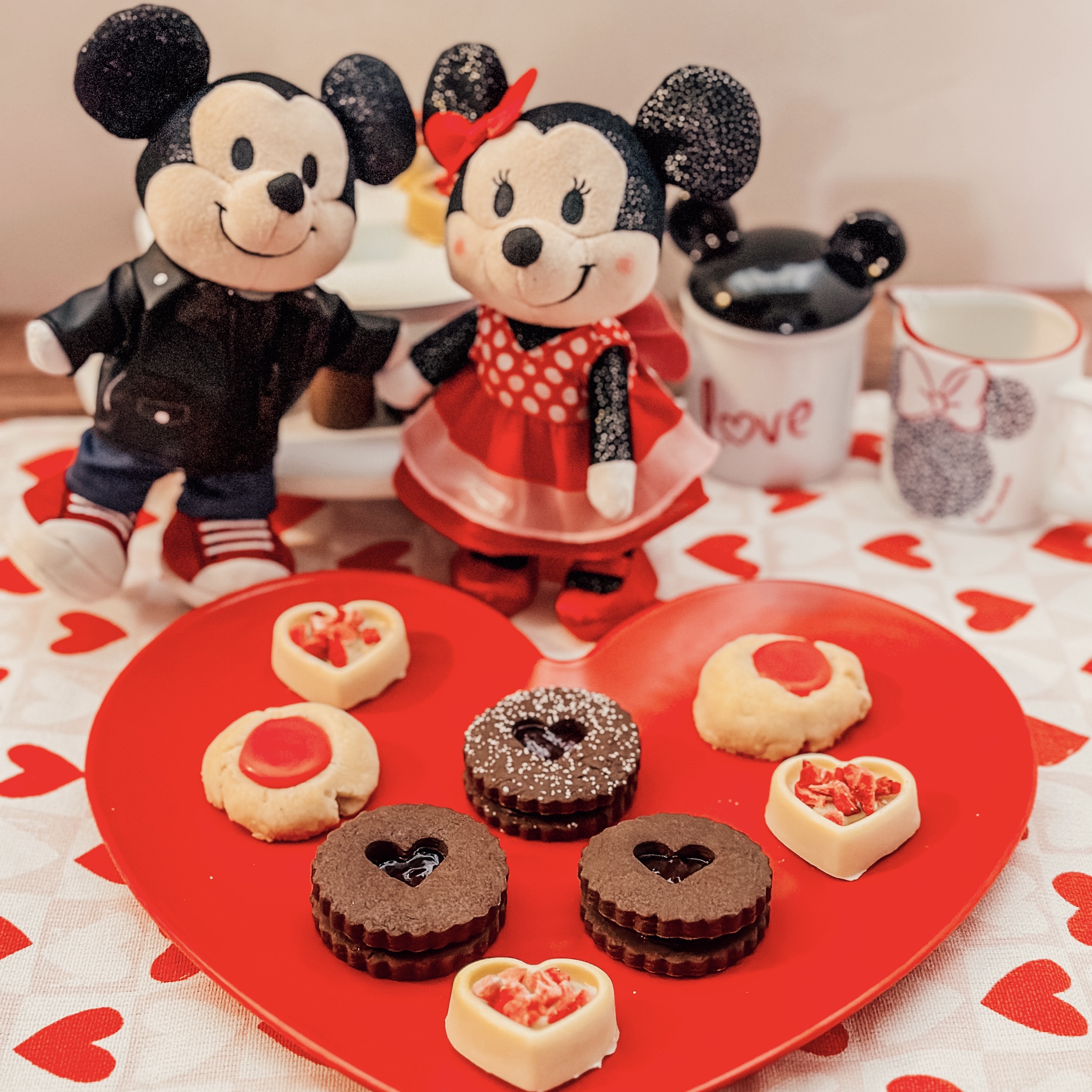 Mickey & Minnie's Sweetheart Tea